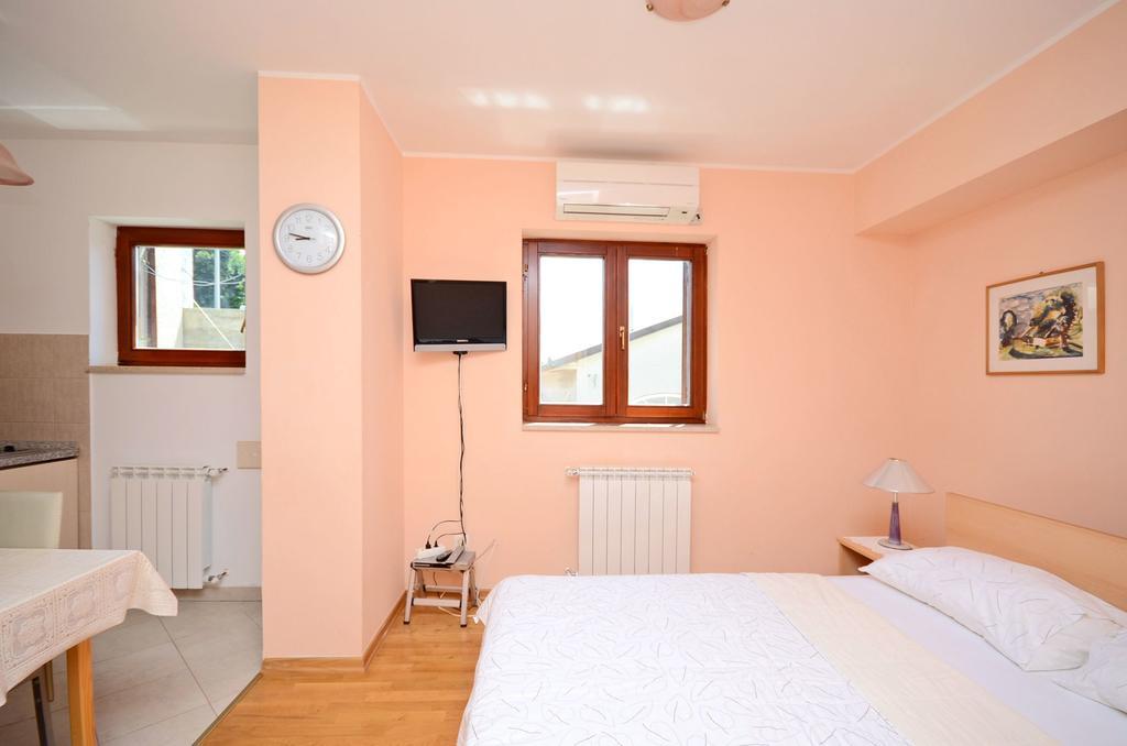 Apartments Ivanka Senj  Εξωτερικό φωτογραφία
